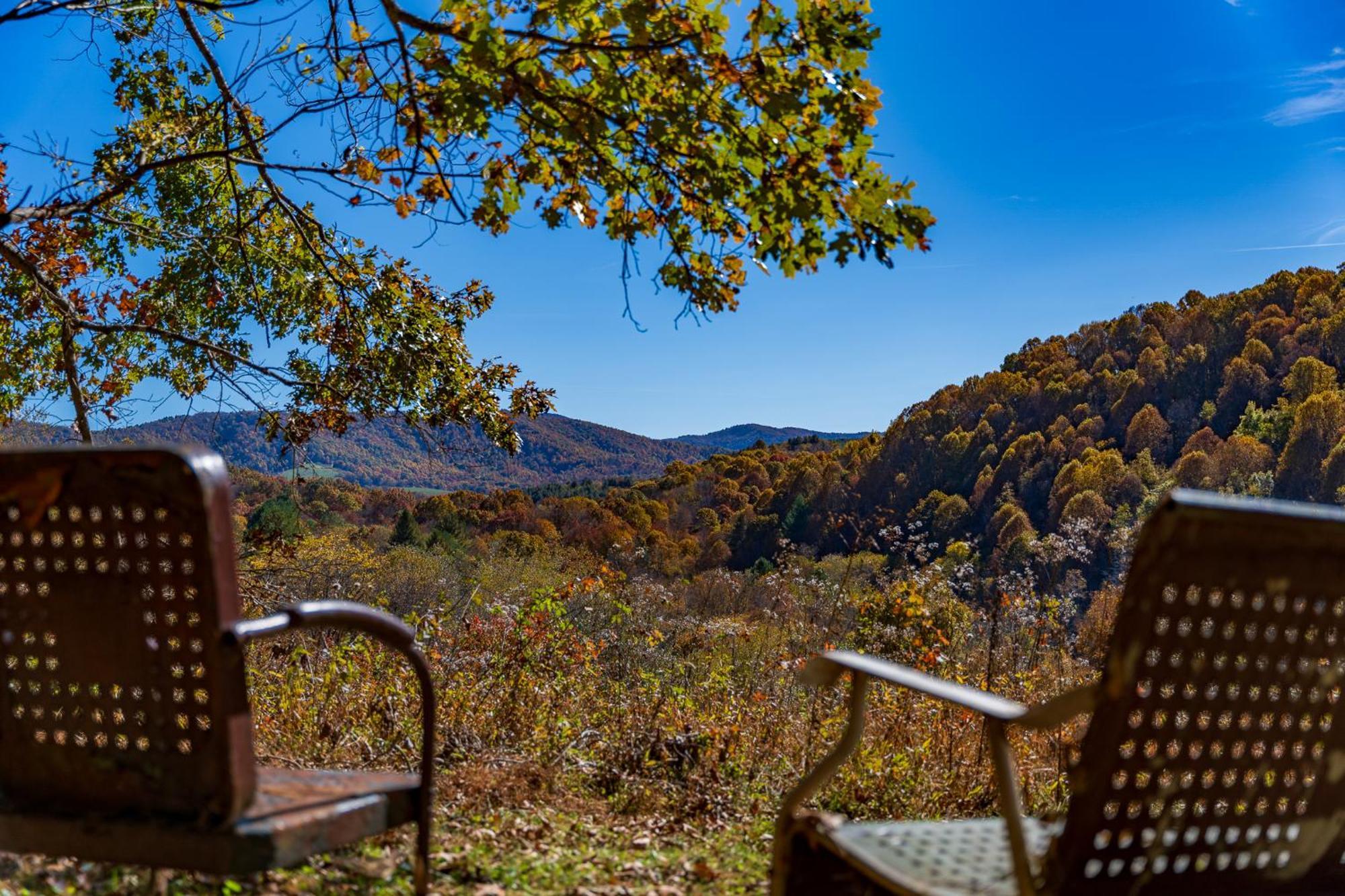 Creekside Paradise - A Peaceful Family Focused Retreat On A Flowing Creek Sparta Ngoại thất bức ảnh